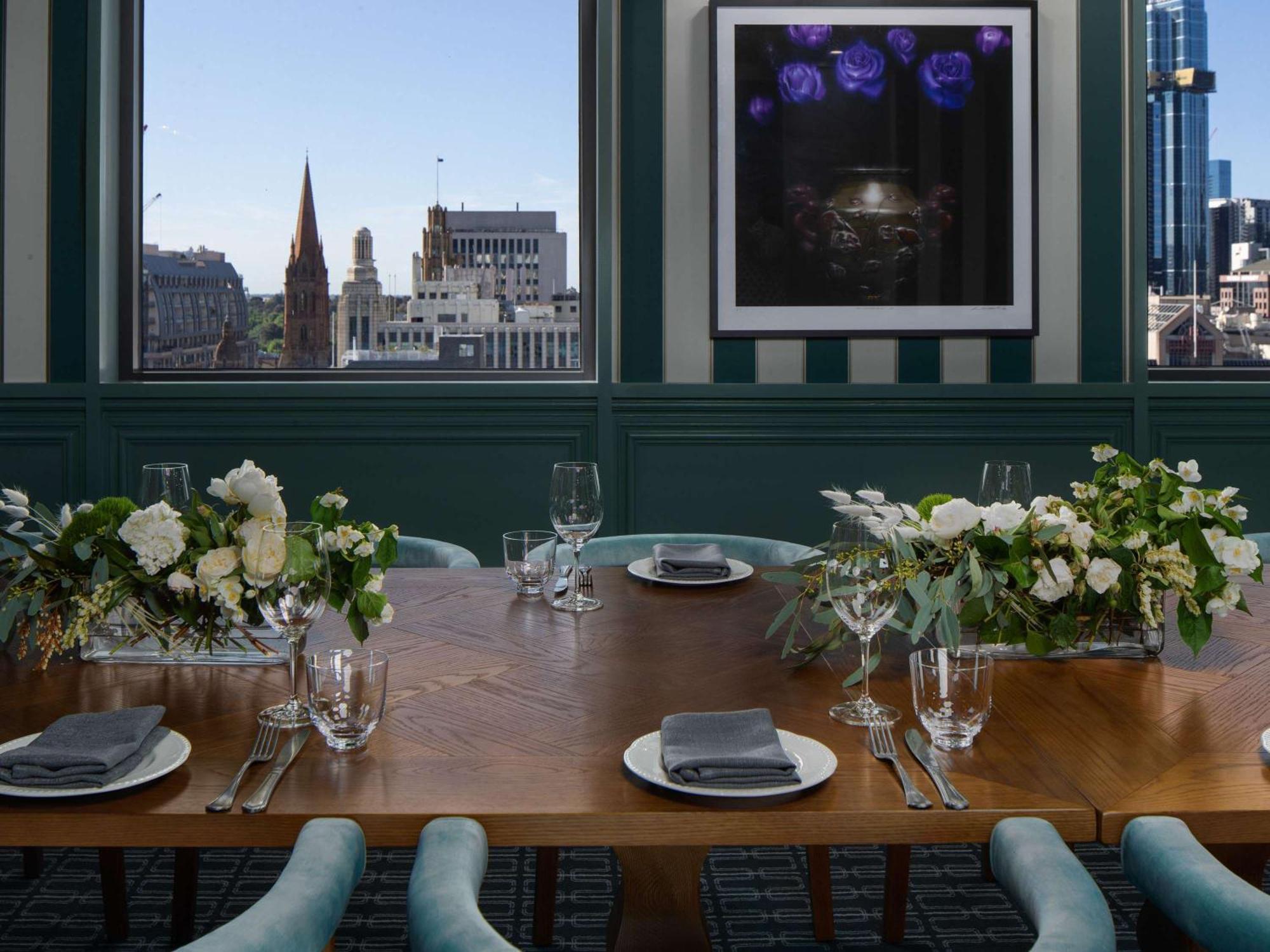 Pullman Melbourne City Centre Екстер'єр фото The Club's private dining room