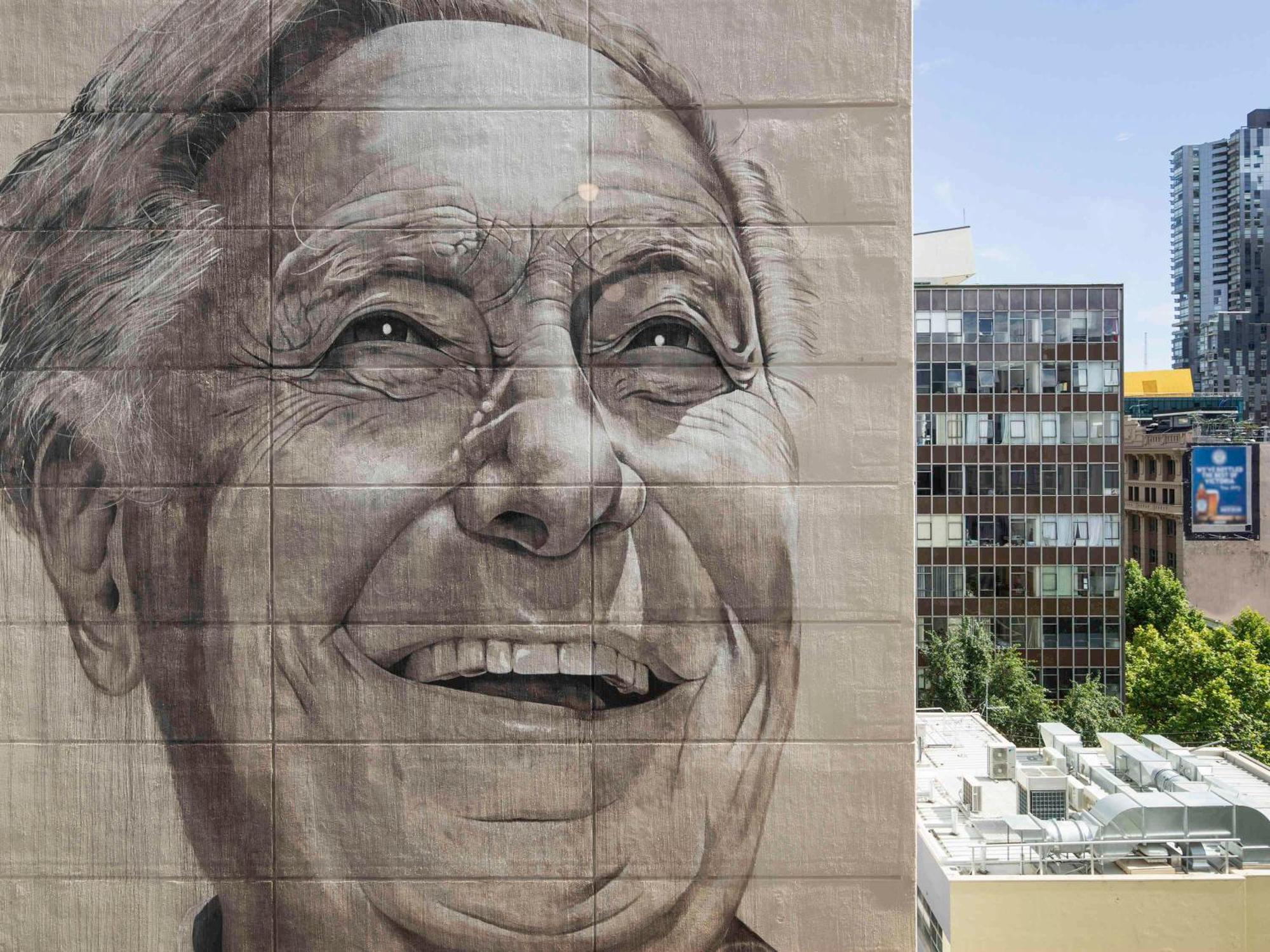 Pullman Melbourne City Centre Екстер'єр фото Mural of Sir Leo Baeck in Melbourne
