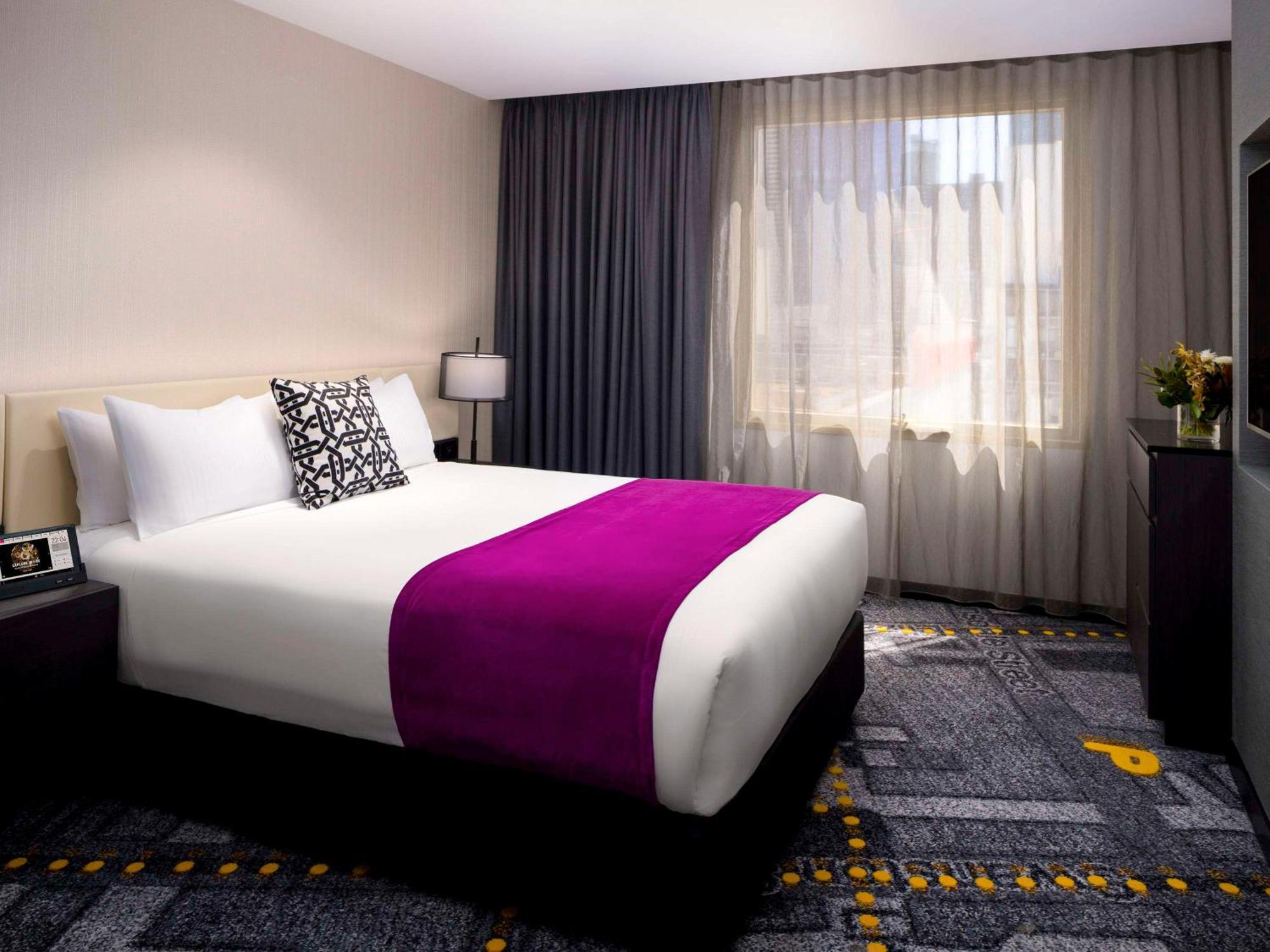 Pullman Melbourne City Centre Екстер'єр фото A bedroom at the W New York Downtown